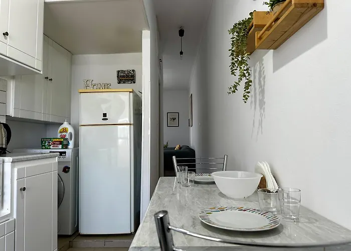 Cozy In Old Town, Walk To Everything * Кос