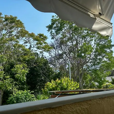 Apartment Cozy In Old Town, Walk To Everything Kos Town